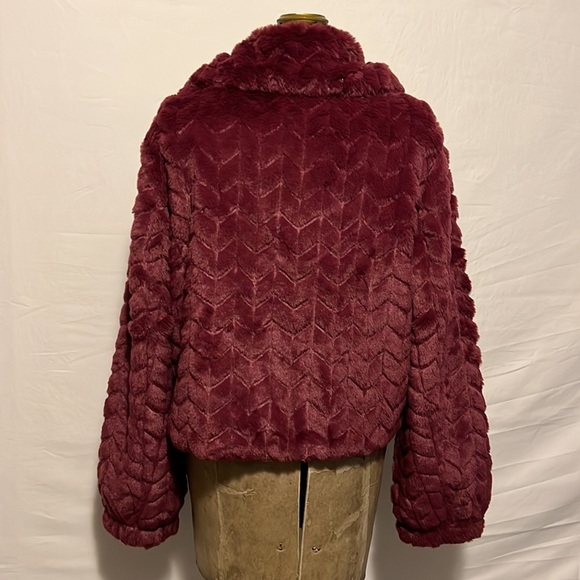 BAND OF THE FREE VAL FAUX FUR CHEVRON JACKET MEDIUM - Picture 10 of 16